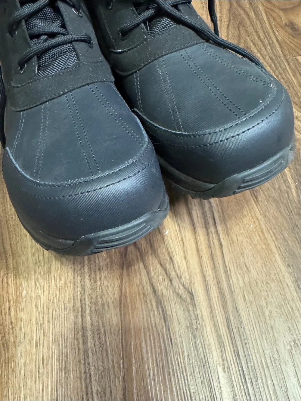 UGG Emmett Men's Black Waterproof Leather Hiking Boot - Cold Rated Sz. 12 - Picture 10 of 11